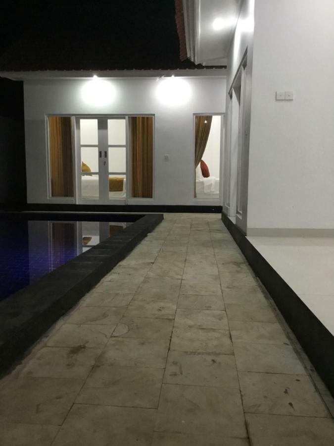 Queen Guest House Tulamben Exterior foto